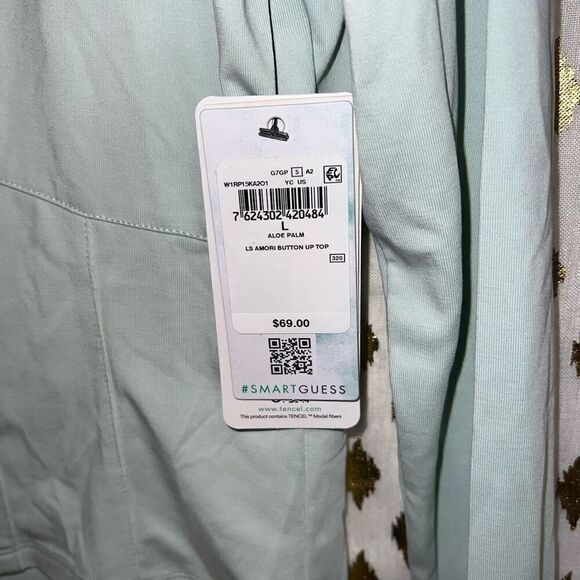 NWT Guess AMORI BUTTON UP TOP in Aloe Palm green size L - Picture 3 of 6